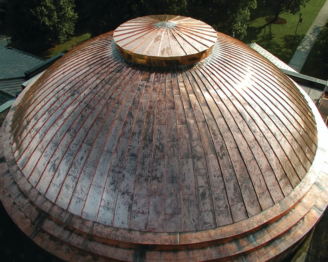 Craftsman Roofing crew installing a new roof in Alta Vista